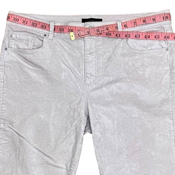 Ann Taylor Sculpting Mid-Rise Velvet Skinny Jeans Size 12 - Picture 10 of 13